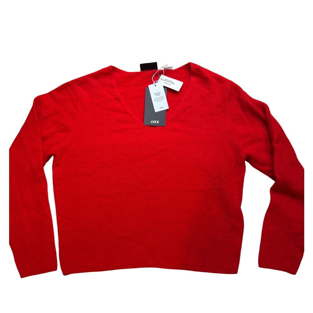 JJXX Women's Bright Red V-Neck Knit Sweater Soft Minimalist Cozy Size M NWT